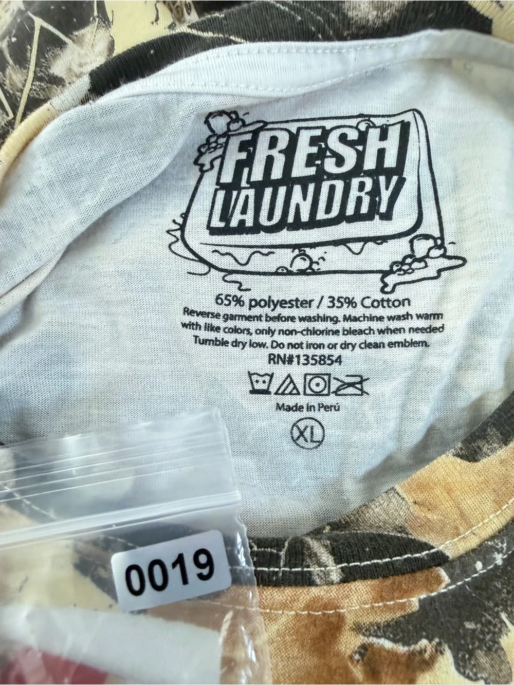 Fresh Laundry Boys XL Camo Shark Money Graphic T-Shirt Streetwear 0019
